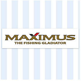 Наклейка Maximus белая
