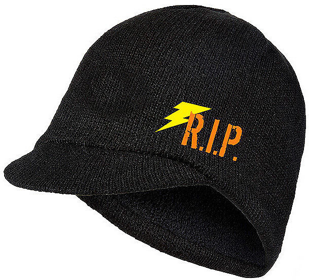 Шапка с козырьком Storm R.I.P (черная)