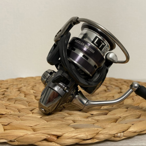 Обзор на катушку Daiwa 20 Exceler LT 2000